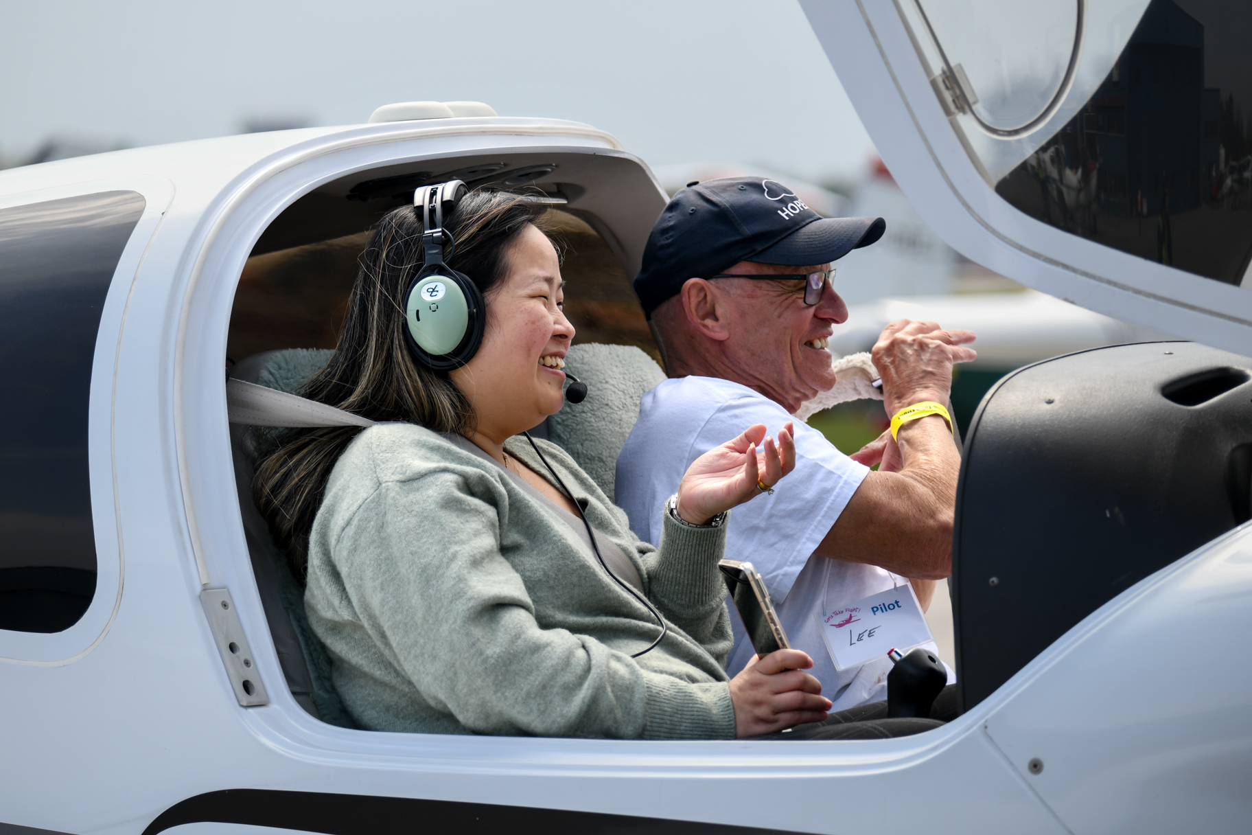 Event attendee experiences the joy of flight. Photo credit Gus & Clara - Gusair